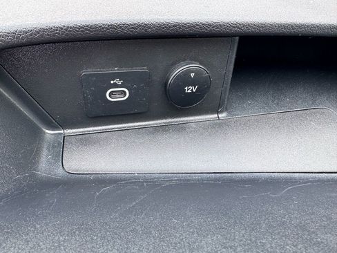 Used 2025 Ford Transit 250 Medium Roof AWD image 25