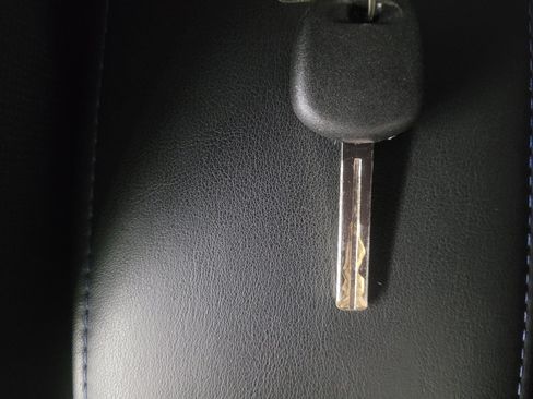 Used 2020 Toyota Corolla SE FWD image 32