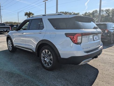New 2026 Ford Explorer Platinum image 7