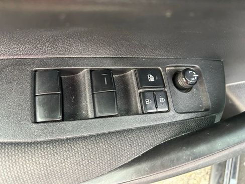 Certified 2022 Toyota Corolla LE FWD image 16