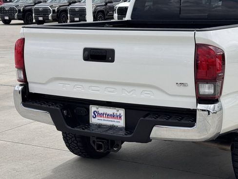 Used 2023 Toyota Tacoma SR5 image 6