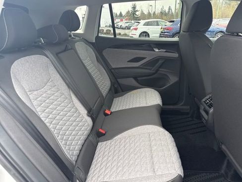 New 2026 Volkswagen Tiguan S image 10