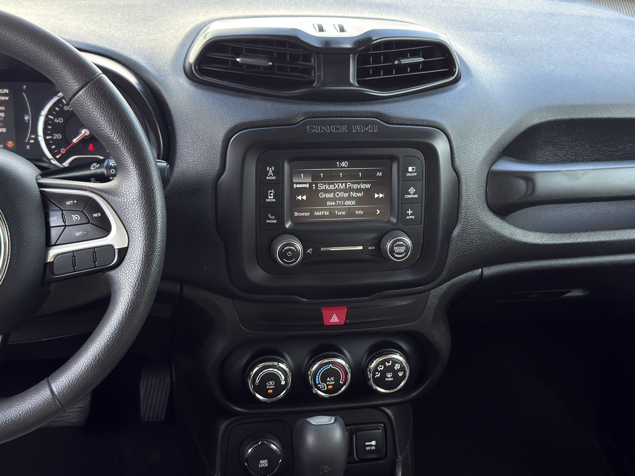 Used 2017 Jeep Renegade Sport w/ Power & Air Group AWD/4WD image 18