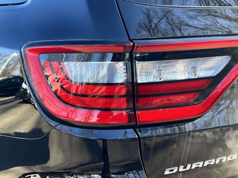 Used 2024 Dodge Durango GT image 9