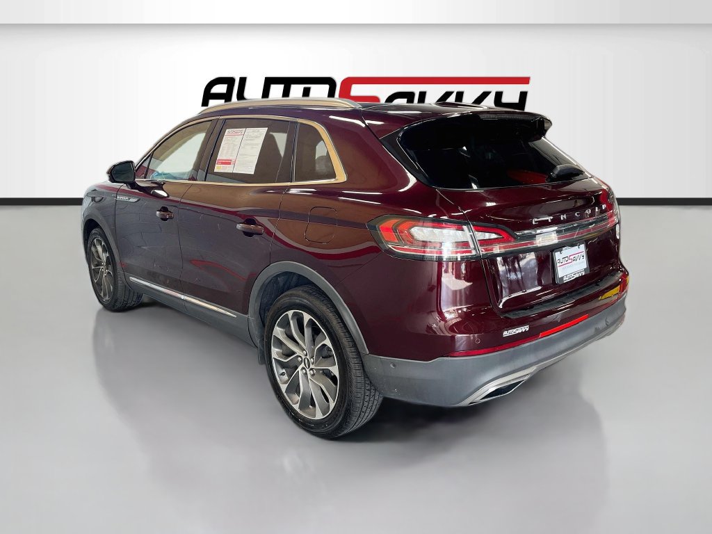 Used 2022 Lincoln Nautilus Reserve w/ Equipment Group 201A AWD/4WD image 5