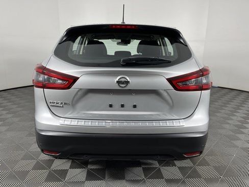 Used 2020 Nissan Rogue Sport S w/ Appearance Package FWD image 7