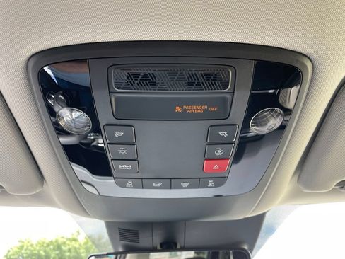 New 2026 Kia Carnival EX FWD image 19