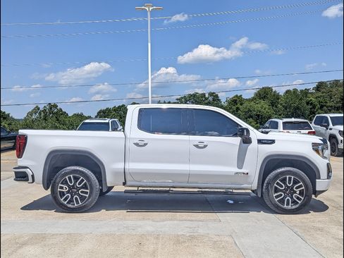 Used 2019 GMC Sierra 1500 AT4 w/ AT4 Preferred Package AWD/4WD image 6