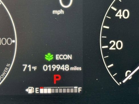 Used 2025 Honda CR-V Sport image 26