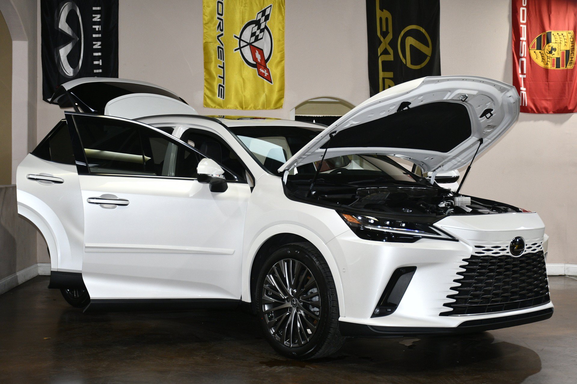 Used 2023 Lexus RX 350 AWD w/ Accessory Package image 89