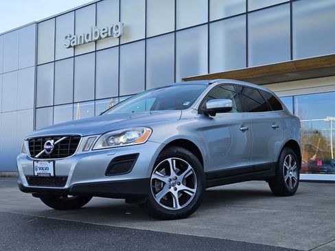 Used 2013 Volvo XC60 T6 image 1