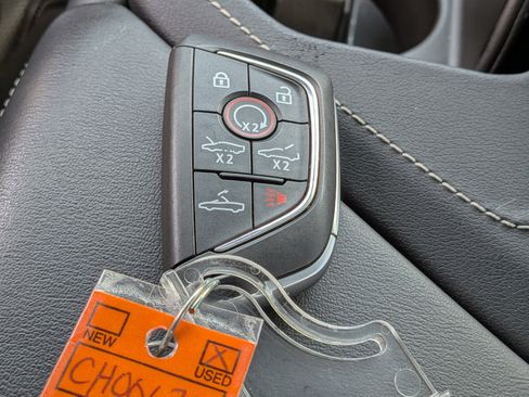 Used 2020 Chevrolet Corvette Stingray Preferred Conv w/ 2LT Preferred Equipment Group RWD image 32