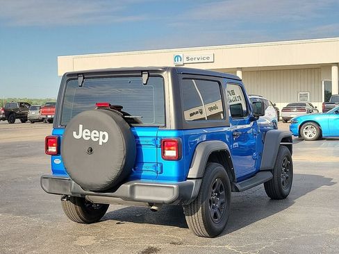 Used 2023 Jeep Wrangler Sport AWD/4WD image 5
