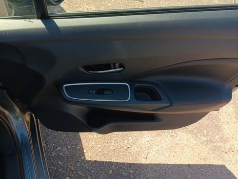 New 2025 Nissan Versa SR w/ Trunk Package image 26