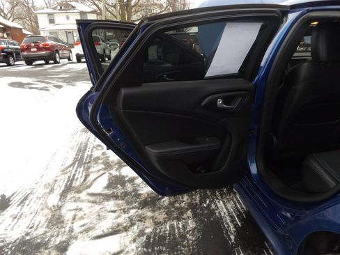 Used 2015 Chrysler 200 S w/ Navigation & Sound Group I image 19
