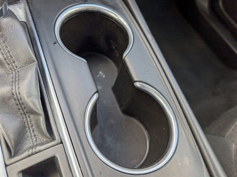 Used 2019 Chevrolet Equinox LT w/ LPO, Floor Liner Package image 31