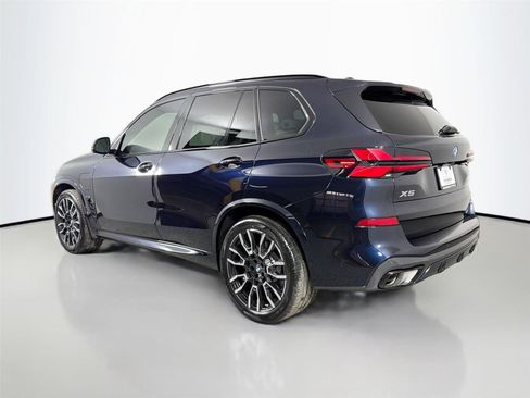 New 2026 BMW X5 xDrive50e w/ M Sport Package AWD/4WD image 7