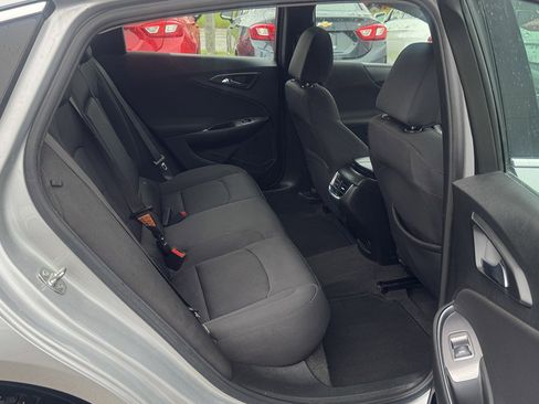 Used 2021 Chevrolet Malibu LT FWD image 25
