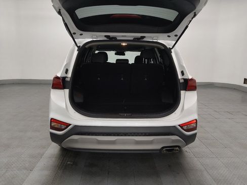 Used 2020 Hyundai Santa Fe SE image 29