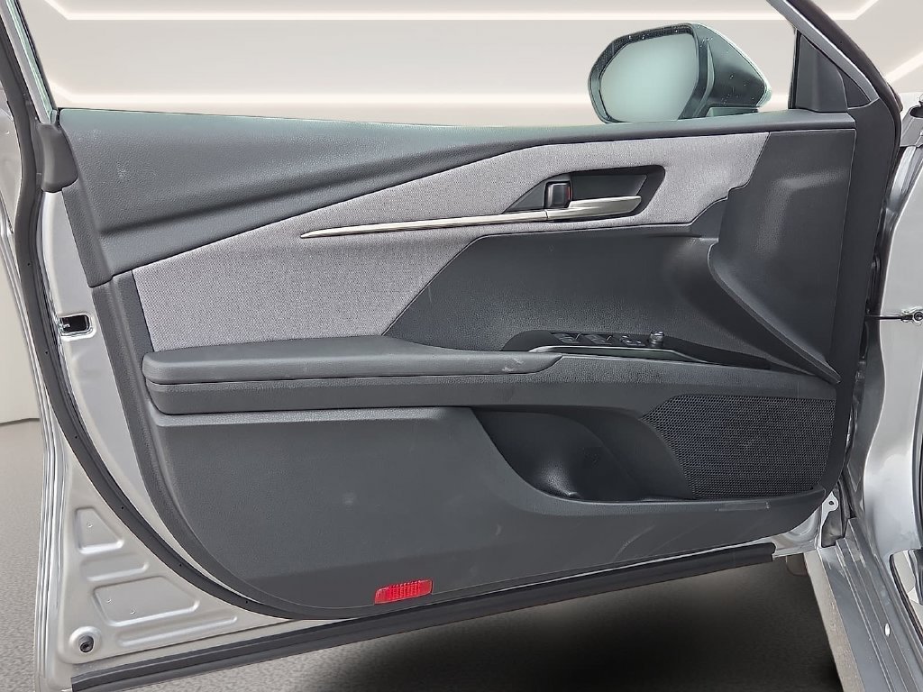 New 2026 Toyota Camry LE FWD image 17