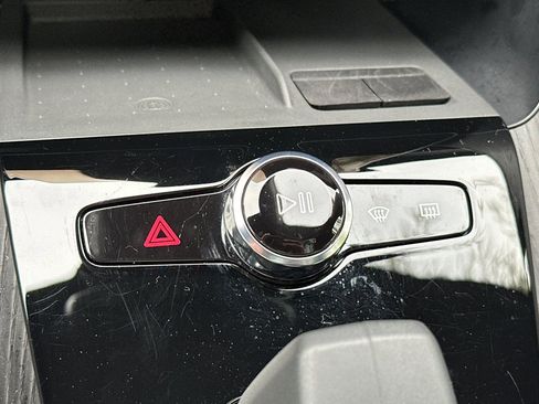 Used 2023 Polestar Polestar 2 w/ Pilot Pack image 23