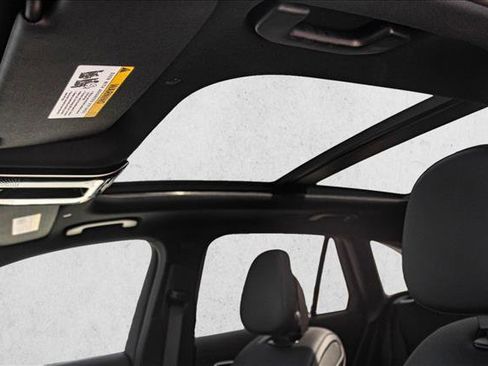 New 2026 Mercedes-Benz GLC 300 4MATIC image 11