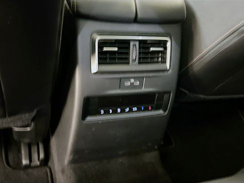 Used 2025 MAZDA CX-90 3.3 Turbo w/ Premium Sport Pkg image 29