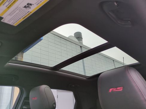 Certified 2024 Chevrolet TrailBlazer RS w/ Convenience Package image 18