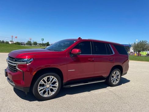 Used 2021 Chevrolet Tahoe LT w/ LT Signature Package AWD/4WD image 6