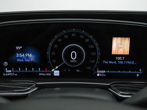 Used 2021 Cadillac Escalade Sport RWD image 19