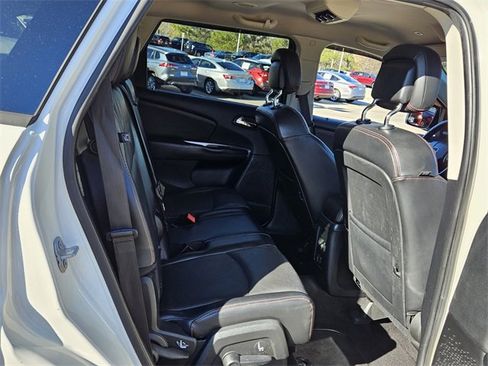 Used 2018 Dodge Journey GT image 14