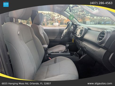 Used 2016 Toyota Tacoma SR image 15