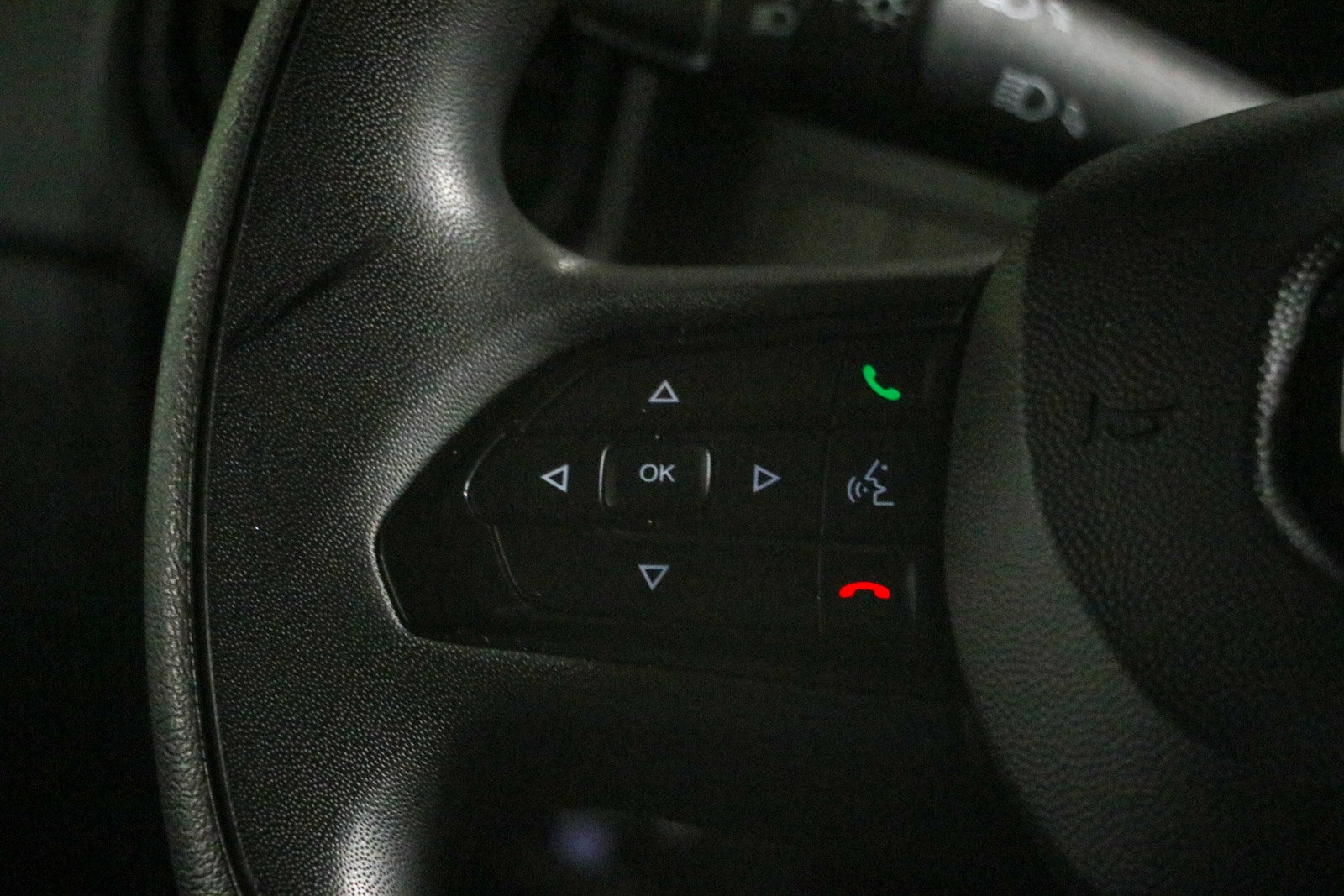 Used 2024 RAM ProMaster 2500 w/ Convenience Group FWD image 13