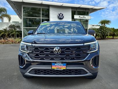 Used 2024 Volkswagen Atlas Cross Sport SE