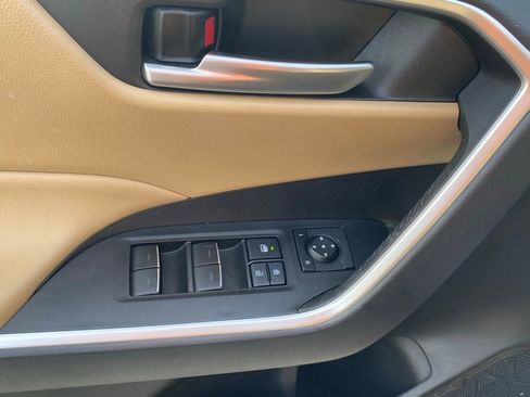 Used 2025 Toyota RAV4 XLE Premium image 23