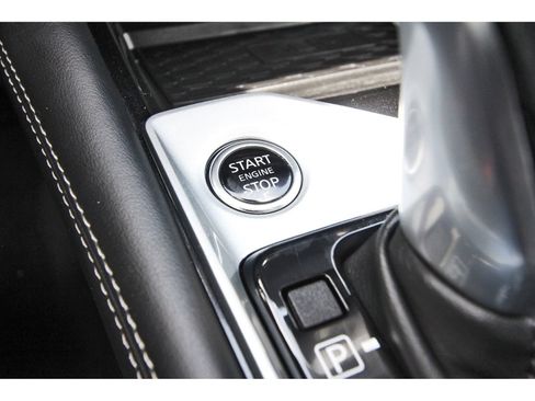 Certified 2024 Nissan Altima 2.5 SV w/ SV Premium Package FWD image 29
