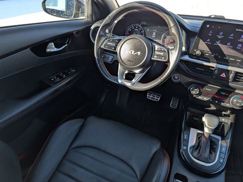 Used 2022 Kia Forte GT w/ GT2 Package image 9