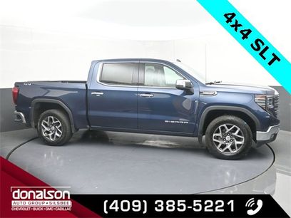 Used 2022 GMC Sierra 1500 SLT w/ SLT Convenience Package
