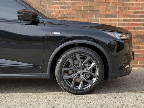 Used 2024 Acura MDX A-Spec image 11