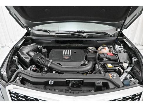 Certified 2024 Cadillac XT5 Premium Luxury image 40