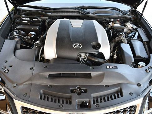 Used 2015 Lexus RC 350 w/ F Sport w/Summer Tires image 66