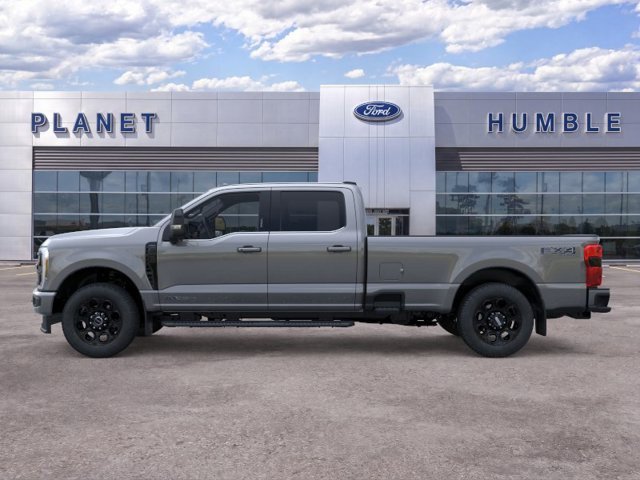 New 2026 Ford F350 Lariat w/ Black Appearance Package AWD/4WD image 3