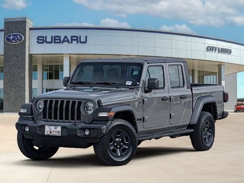 Used 2022 Jeep Gladiator Sport w/ Trailer Tow Package AWD/4WD image 1