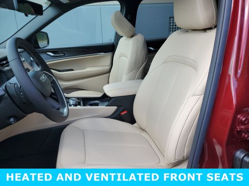 New 2025 Jeep Grand Cherokee L Limited w/ Luxury Tech Group II image 21