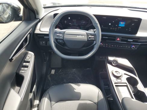 New 2025 Kia EV6 Light w/ Light LR Technology Package image 24
