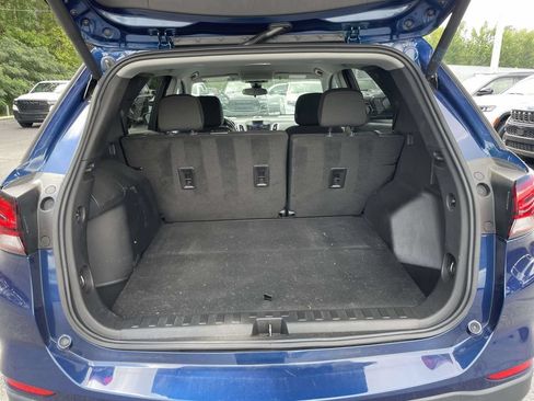 Used 2022 Chevrolet Equinox LT AWD/4WD image 39