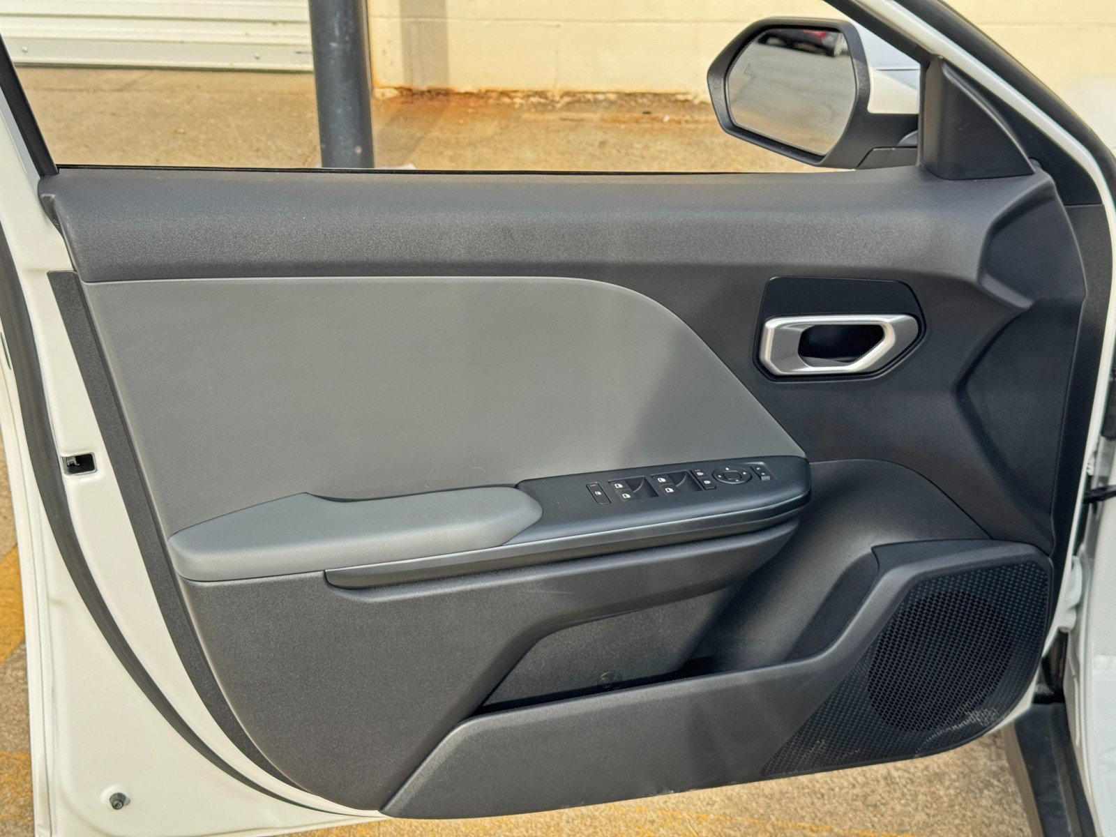 Used 2025 Kia K4 FWD image 34