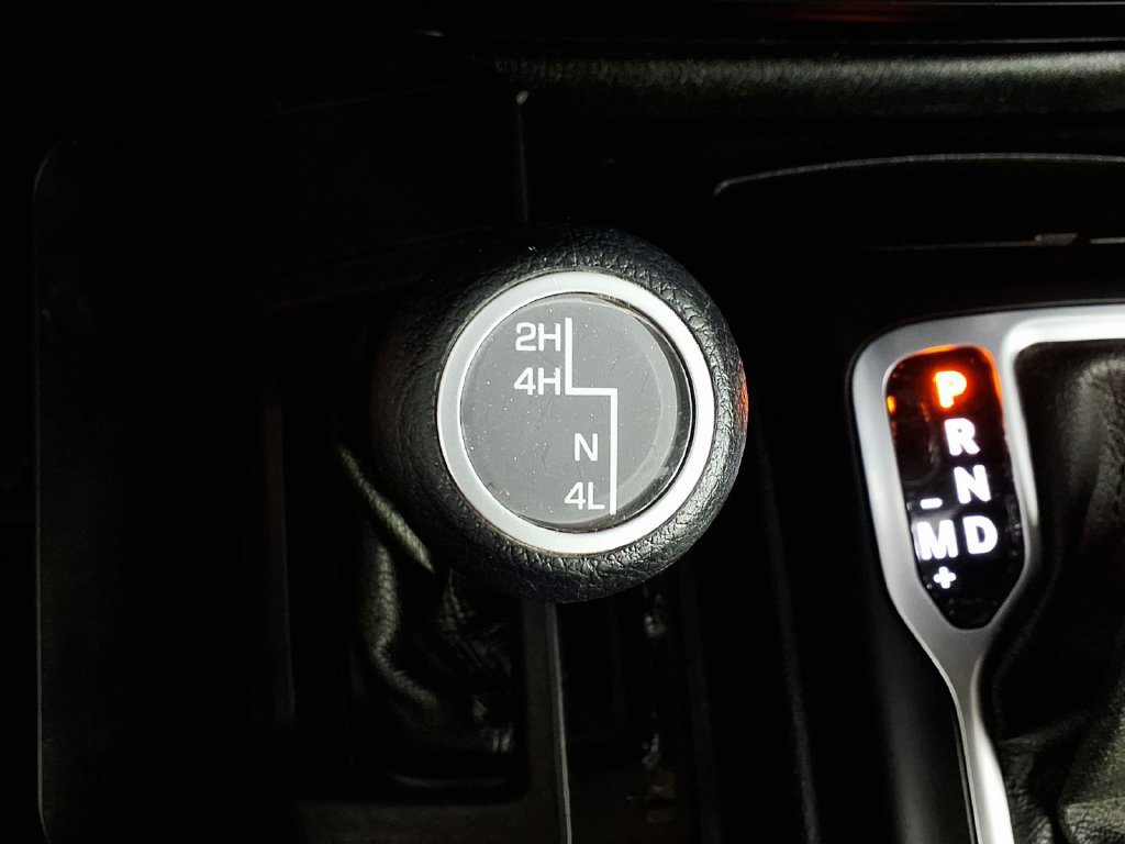 Used 2020 Jeep Wrangler Unlimited Sport S AWD/4WD image 16