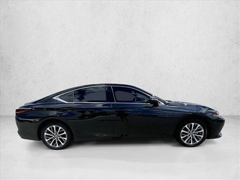 Used 2023 Lexus ES 350 w/ Accessory Package (Z1) image 5