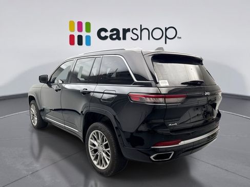Used 2023 Jeep Grand Cherokee Summit AWD/4WD image 3